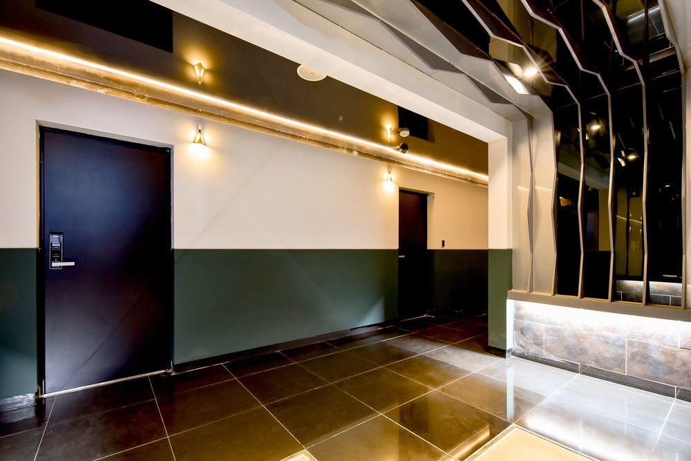Hotel IGNIS ONCHEONJANG Busan Buitenkant foto