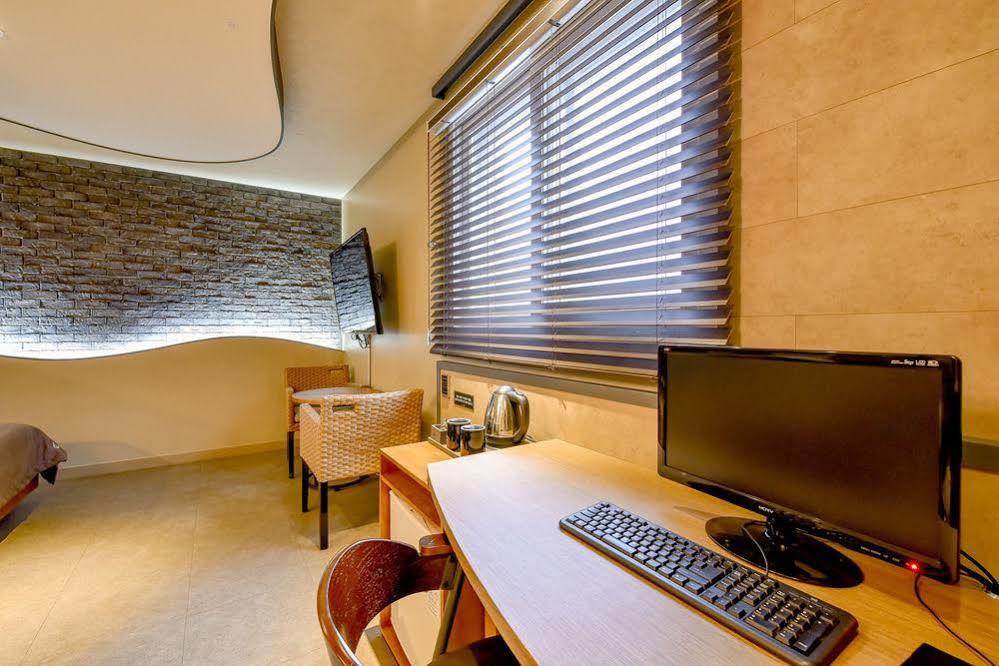 Hotel IGNIS ONCHEONJANG Busan Buitenkant foto